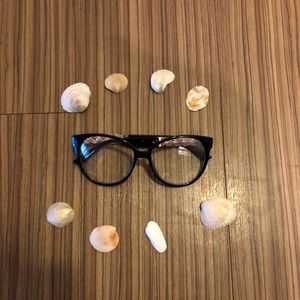 •SOLD• Black non-prescription glasses